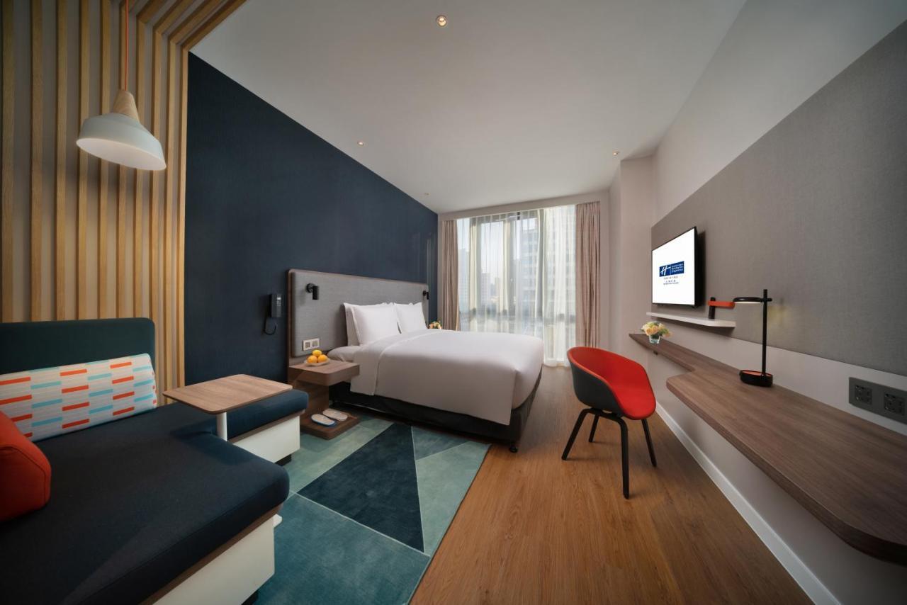 Holiday Inn Express Shanghai Huijin By Ihg Zewnętrze zdjęcie